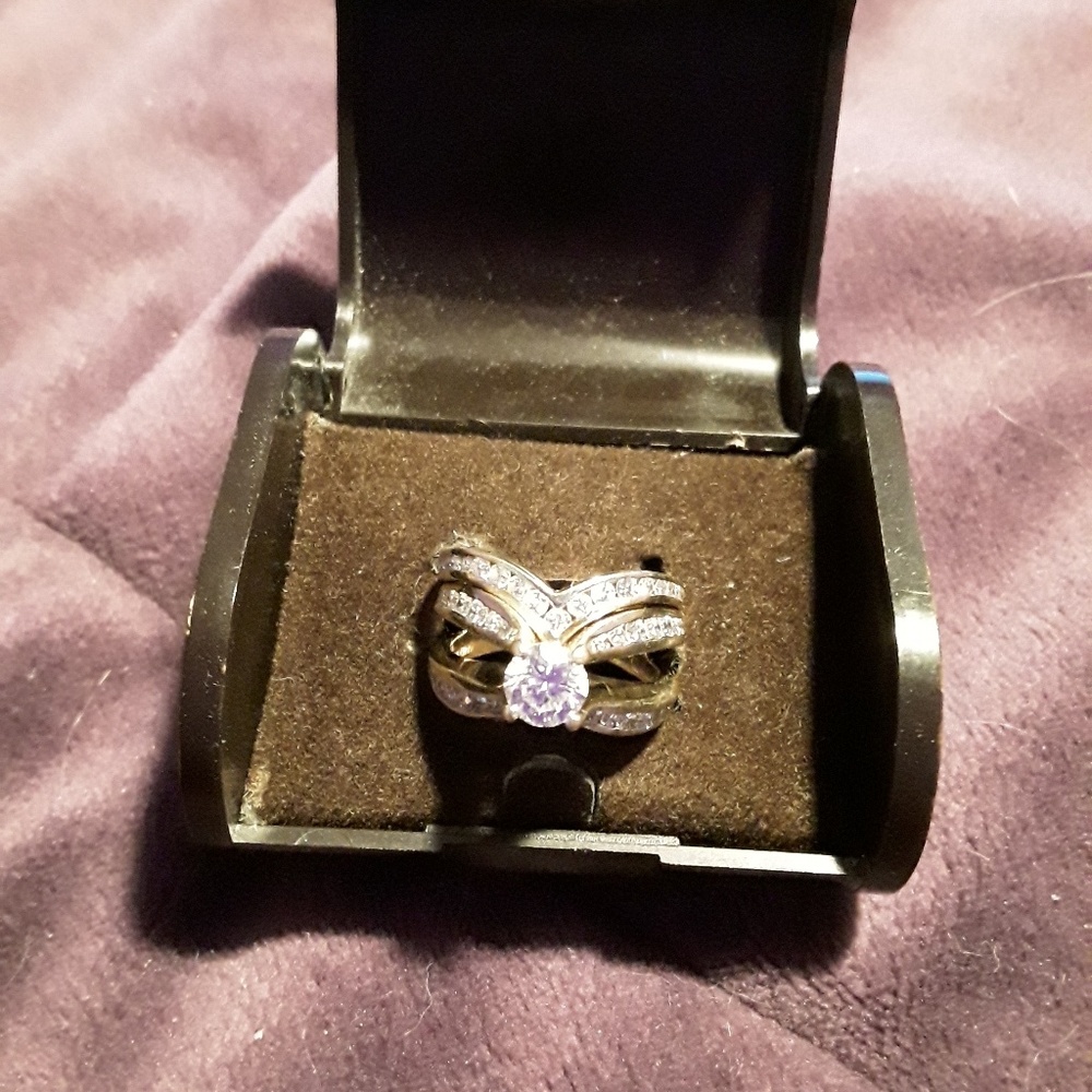 A beautiful "Just Because" Diamond Ring